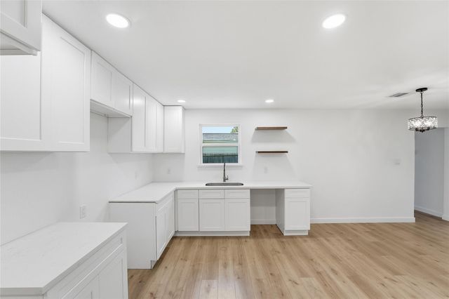7429 W Knoll Street, Houston, TX 77028
