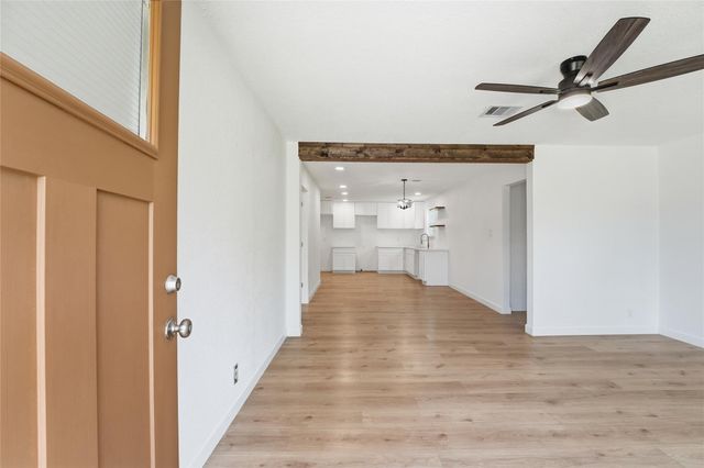 7429 W Knoll Street, Houston, TX 77028