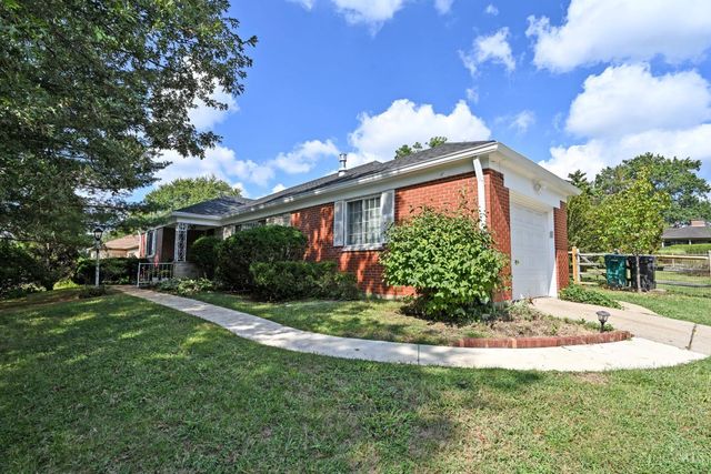 2974 Westbrook Drive, Cincinnati, OH 45238