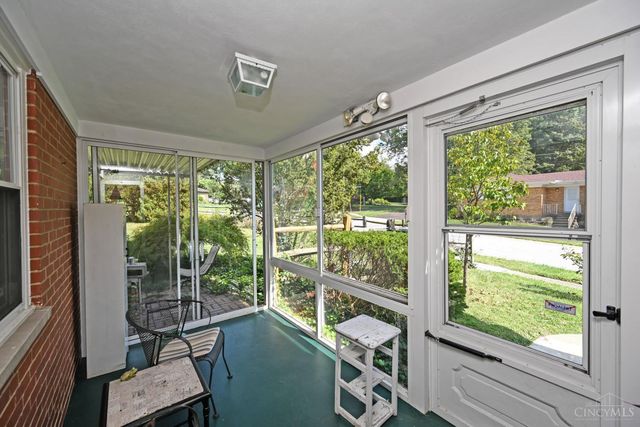 2974 Westbrook Drive, Cincinnati, OH 45238