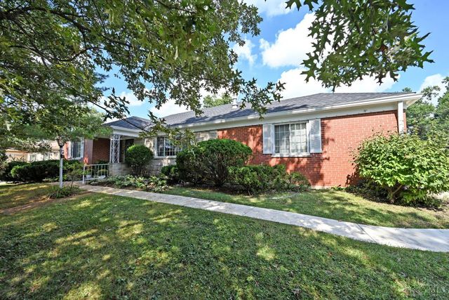 2974 Westbrook Drive, Cincinnati, OH 45238