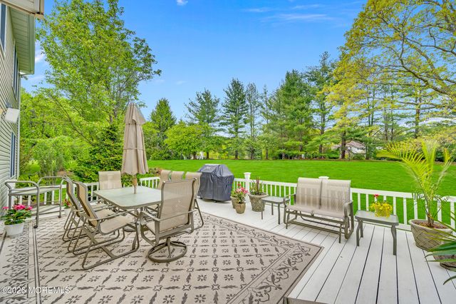 7 Seaman Road, Freehold, NJ 07728