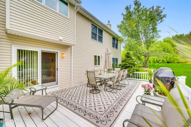 7 Seaman Road, Freehold, NJ 07728