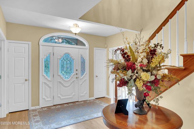 7 Seaman Road, Freehold, NJ 07728