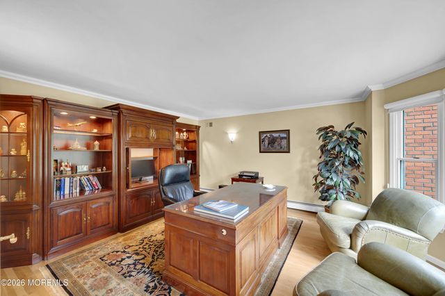 7 Seaman Road, Freehold, NJ 07728