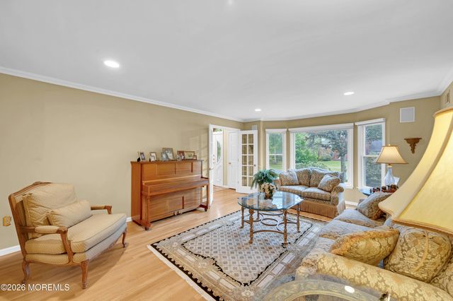7 Seaman Road, Freehold, NJ 07728