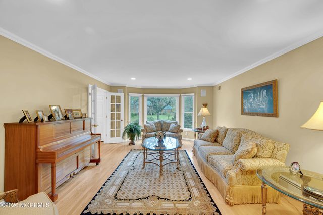 7 Seaman Road, Freehold, NJ 07728