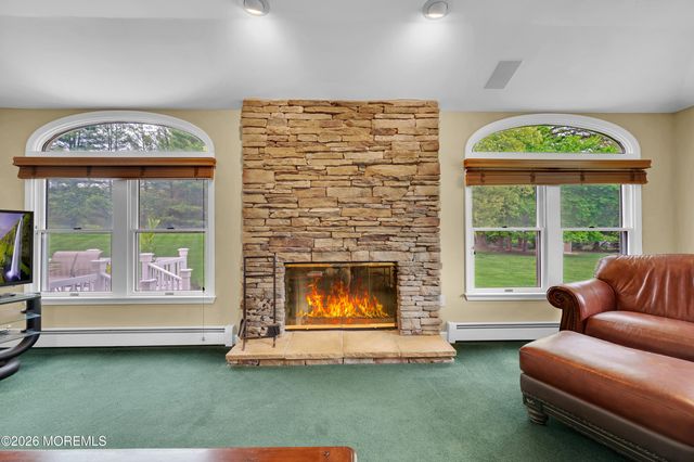 7 Seaman Road, Freehold, NJ 07728