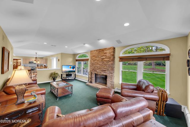 7 Seaman Road, Freehold, NJ 07728