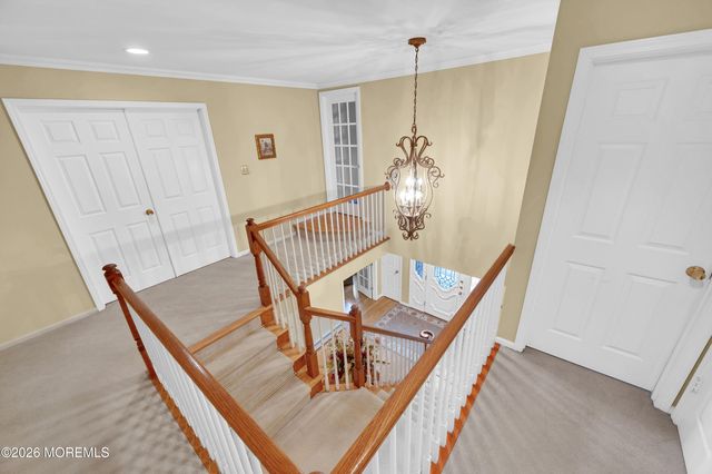 7 Seaman Road, Freehold, NJ 07728