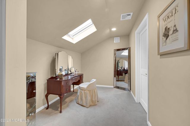 7 Seaman Road, Freehold, NJ 07728