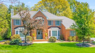 7 Seaman Road, Freehold, NJ 07728