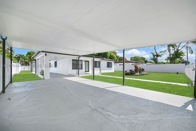 721 Atlantic Ave, Opa Locka, FL 33054