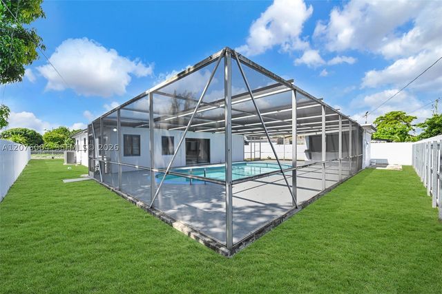 721 Atlantic Ave, Opa Locka, FL 33054