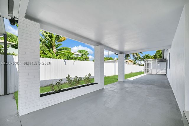 721 Atlantic Ave, Opa Locka, FL 33054