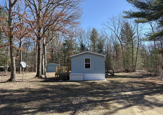 1759 Grant Drive, Allegan, MI 49010