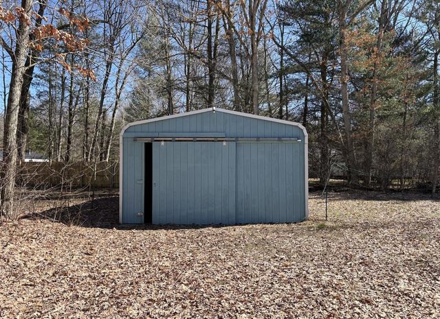 1759 Grant Drive, Allegan, MI 49010