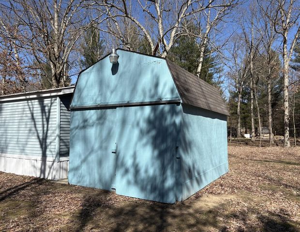 1759 Grant Drive, Allegan, MI 49010