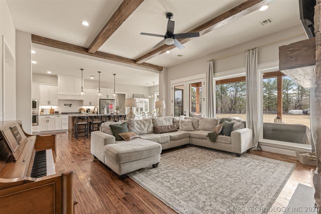 25672 E 166th Street, Coweta, OK 74429