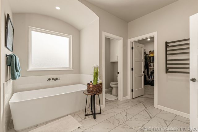 25672 E 166th Street, Coweta, OK 74429