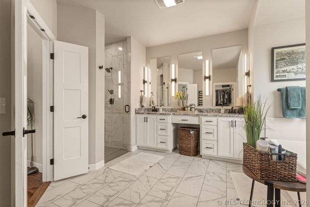 25672 E 166th Street, Coweta, OK 74429