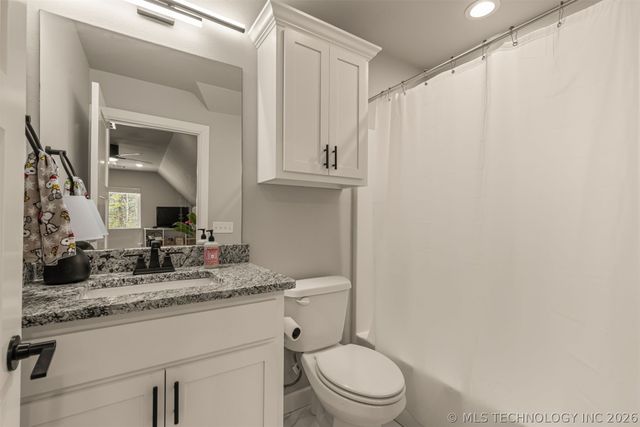 25672 E 166th Street, Coweta, OK 74429