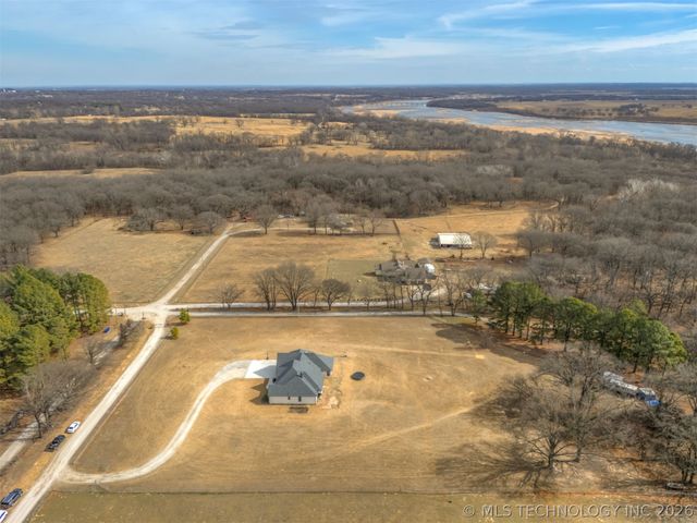 25672 E 166th Street, Coweta, OK 74429