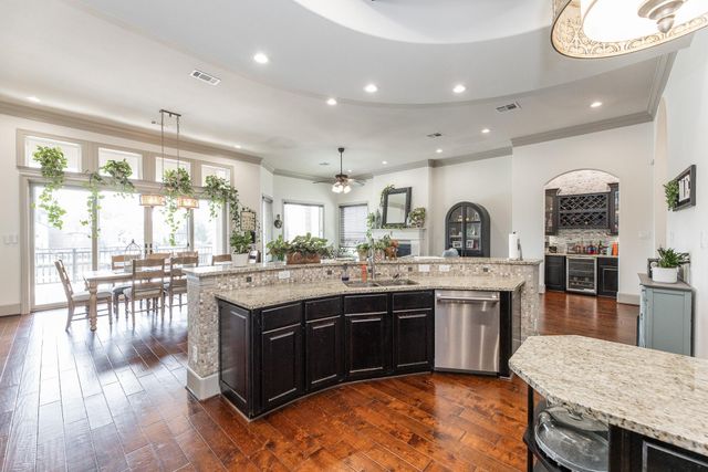 12349 Tramonto Drive, Conroe, TX 77304