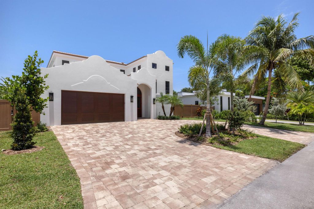 309 Cascade Lane, Palm Beach Shores, FL 33404