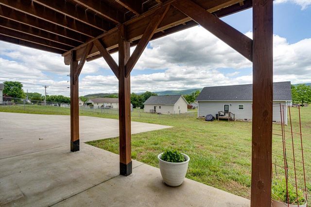165 Rena Drive, Whitwell, TN 37397