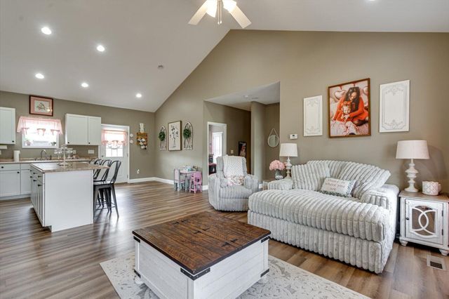 165 Rena Drive, Whitwell, TN 37397