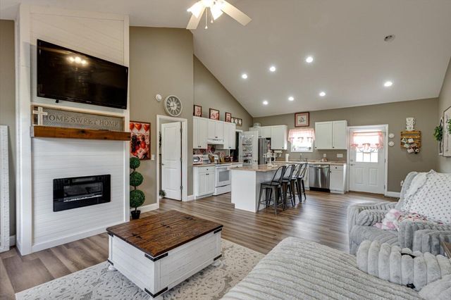 165 Rena Drive, Whitwell, TN 37397