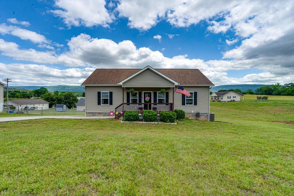 165 Rena Drive, Whitwell, TN 37397