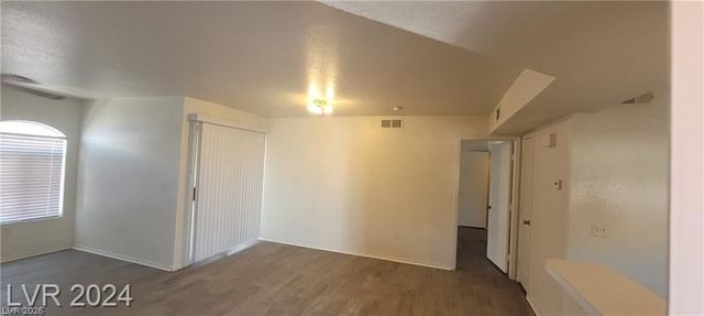 4555 SAHARA Avenue 252, Las Vegas, NV 89104