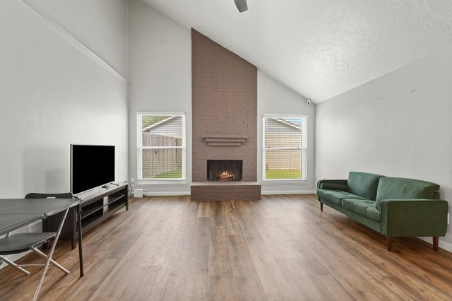 707 Land Grant Drive, Richmond, TX 77406