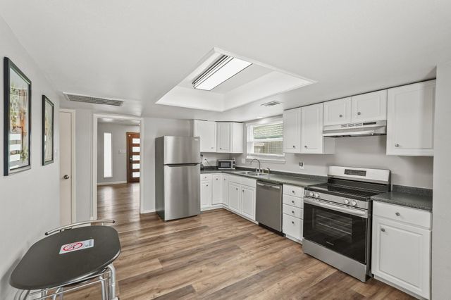 707 Land Grant Drive, Richmond, TX 77406