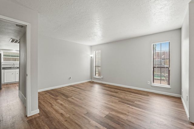 707 Land Grant Drive, Richmond, TX 77406