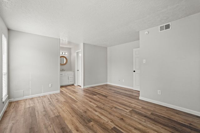 707 Land Grant Drive, Richmond, TX 77406