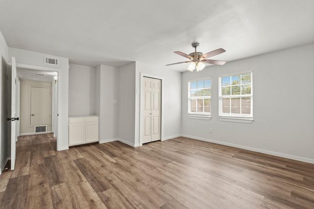 707 Land Grant Drive, Richmond, TX 77406