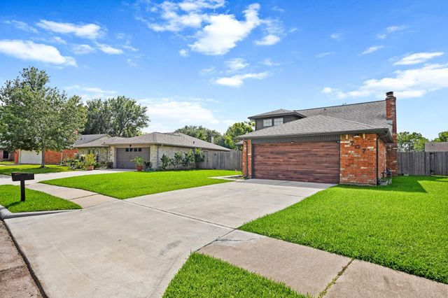707 Land Grant Drive, Richmond, TX 77406