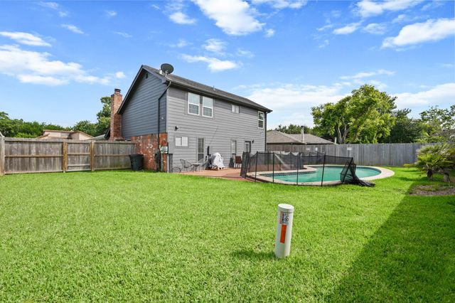 707 Land Grant Drive, Richmond, TX 77406