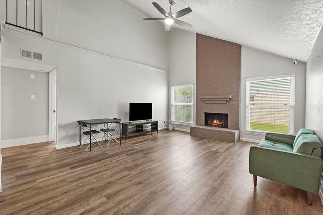 707 Land Grant Drive, Richmond, TX 77406