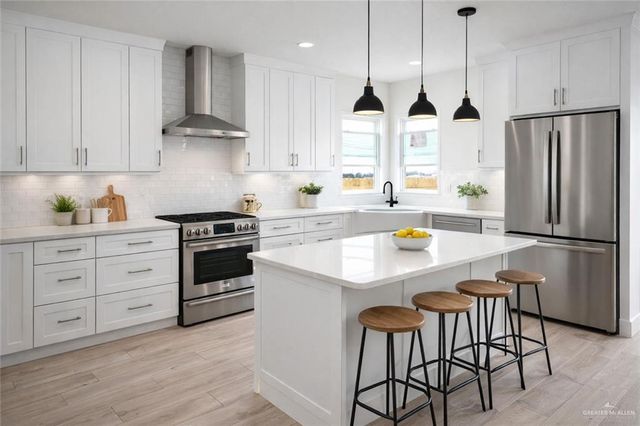 532 Freedom Way, Weslaco, TX 78596