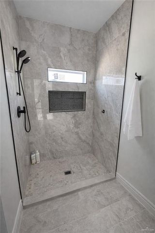 532 Freedom Way, Weslaco, TX 78596