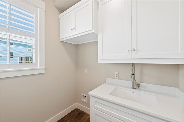 468 Paradise Pointe Dr, Port Aransas, TX 78373