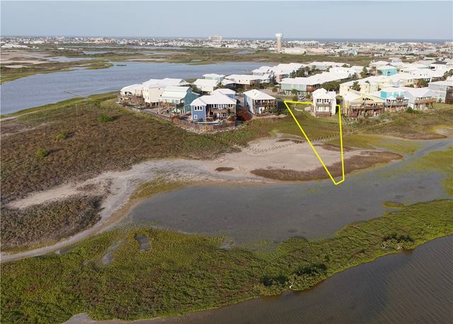 468 Paradise Pointe Dr, Port Aransas, TX 78373