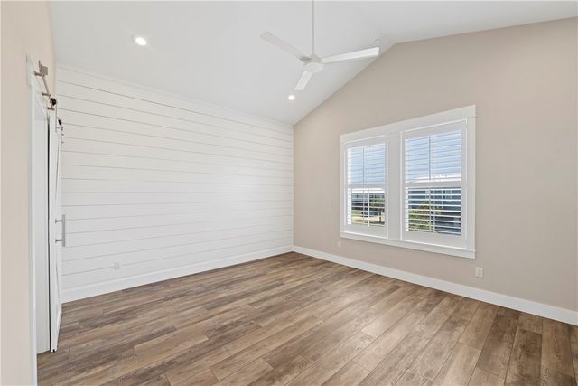 468 Paradise Pointe Dr, Port Aransas, TX 78373