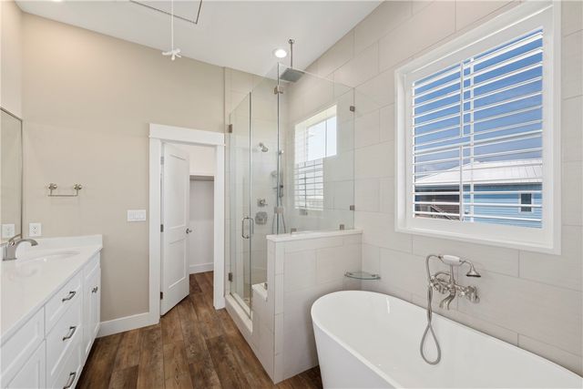 468 Paradise Pointe Dr, Port Aransas, TX 78373