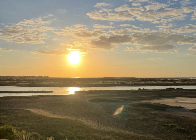 468 Paradise Pointe Dr, Port Aransas, TX 78373