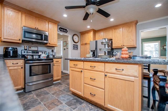 4049 Roy Court, Douglasville, GA 30135